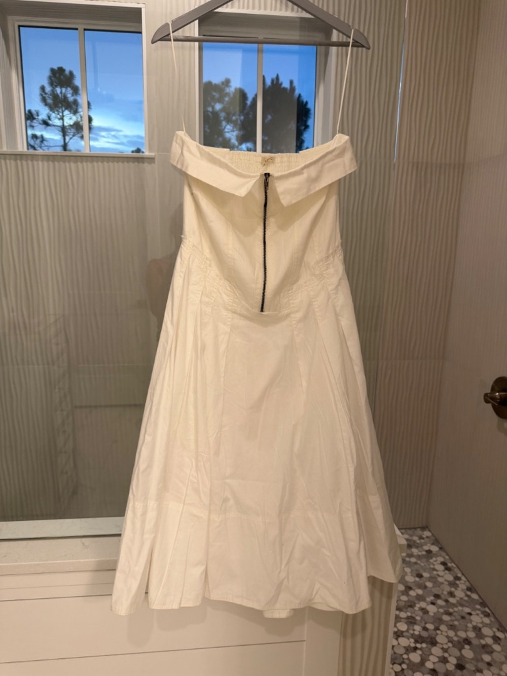 Anthropologie Pilcro Strapless White Ivory Dress with Front Zipper M